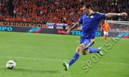 Ренат Абдулин забил первый гол сборной Казахстана в отборе к ЕВРО-2016