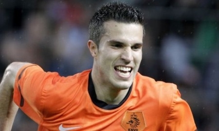 Ван Перси о конфликте с Хунтелааром в матче против Казахстана