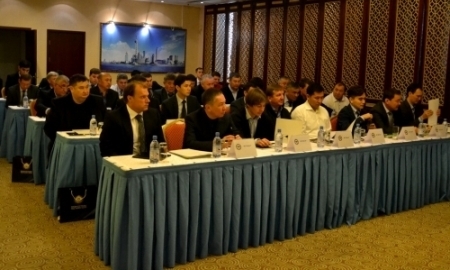 В Премьер-Лиге 2015 будет 12 или 14 команд