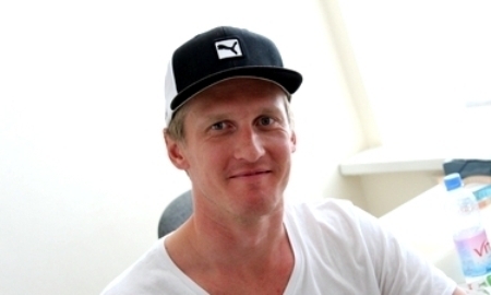 «Адмирал» расторг контракт с Ахоненом