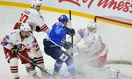 Фоторепортаж с матча МХЛ «Снежные Барсы» — «Олимпия» 5:0