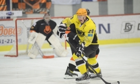 Фоторепортаж с матча ВХЛ «Молот-Прикамье» — «Сарыарка» 3:1