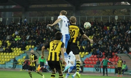 Фоторепортаж с матча Премьер-Лиги «Тараз» — «Тобол» 1:1