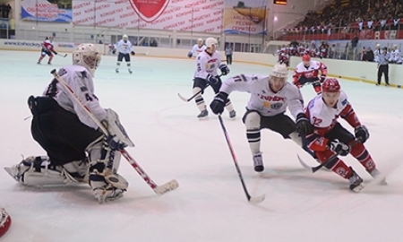 Листки хоккейного календаря. Неделя № 7. 13-19 октября. «Иртыш» замедляет свой бег