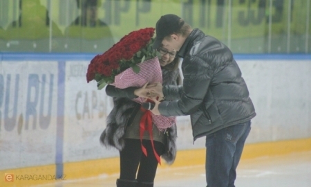 Фото болельщиков с матча ВХЛ «Сарыарка» — «Липецк» 1:2