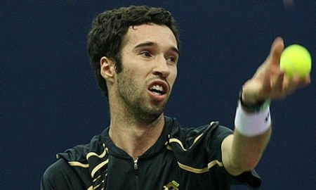 Михаил Кукушкин не вышел в четвертьфинал турнира в Базеле