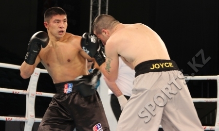 Берик Абдрахманов одержал победу