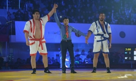 Два казахстанца вышли в полуфиналы «Alem Barysy»