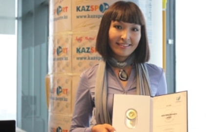 Олимпийский совет Азии наградил казахстанского журналиста