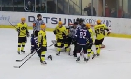 Видеообзор матча ВХЛ «Саров» — «Сарыарка» 3:1