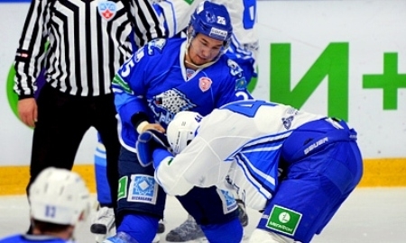 Все драки с участием Дамира Рыспаева