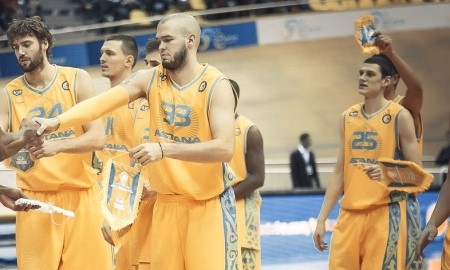 «Астана» потерпела поражение от «Нижнего Новгорода»