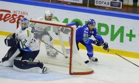 Фоторепортаж с матча КХЛ «Барыс» — «Медвешчак» 4:1