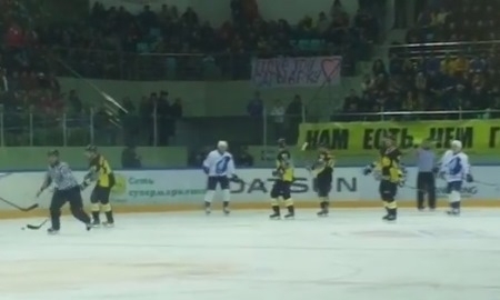 Драки матча ВХЛ «Сарыарка» — ТХК 3:1