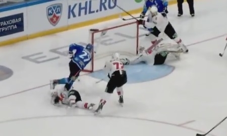 Сейв в матче «Барыс» — «Металлург» вошел в Топ-10 лучших сейвов недели КХЛ