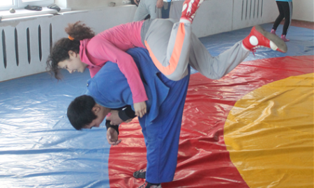 В Шымкенте сборная РК по борьбе на поясах готовится к чемпионату мира