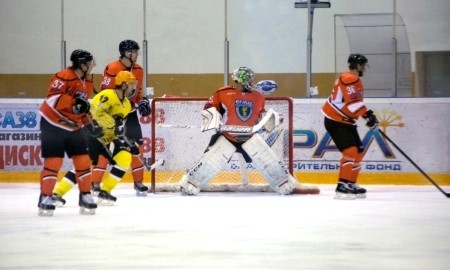 Фоторепортаж с матча ВХЛ «Ермак» — «Сарыарка» 1:3