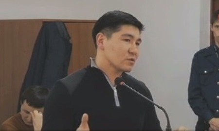 Олимпийский чемпион Бахыт Сарсекбаев вернет квартиру своему тренеру