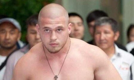 Артем Резников уступил Григорию Кичигину
