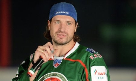 Зинэтула Билялетдинов: «Хоккеист „Ак Барса“ Свитов получил небольшую травму в драке»