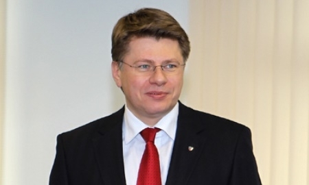 Дмитрий Курбатов: «Одна из самых больших проблем — до сих пор не поменялся менталитет у многих тренеров, хоккеистов и руководителей»