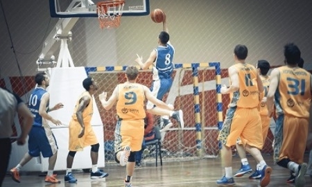 «Астана» повторно обыграла «Каспий»