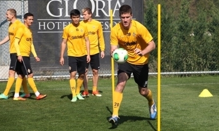 Михалик и Едигарян покидают «Кайрат»