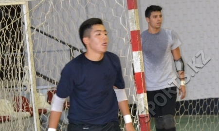 Какау определился со вторым вратарем