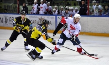 Фоторепортаж с матча ВХЛ «Сарыарка» — «Сокол» 5:1