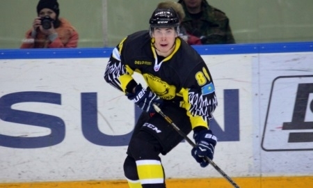 Нападающий «Сарыарки» Александр Зубрицкий — в числе лауреатов ноября в ВХЛ