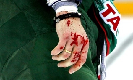 Рыспаев вывел Свитова из игры надолго