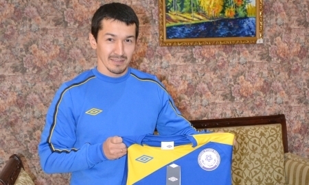 Футболка Динмухамбета Сулейменова нашла своего обладателя