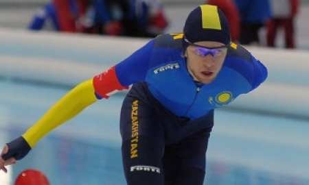 Дмитрий Бабенко сошел с дистанции в забеге на 5000 метров на этапе Кубка мира