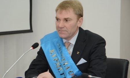 Владимир Смирнов стал почетным гражданином Акмолинской области