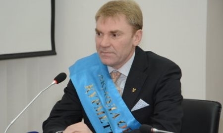 Владимир Смирнов стал почетным гражданином Акмолинской области