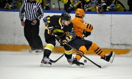 Фоторепортаж с матча ВХЛ «Сарыарка» — «Дизель» 5:2