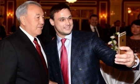 Илья Ильин сделал селфи с Президентом Казахстана