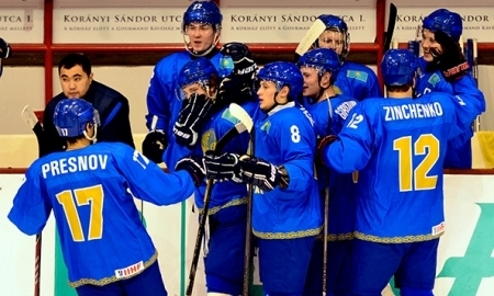 Казахстан одержал третью победу на чемпионате мира