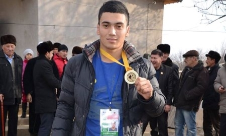 Борец из Кызылординской области Рахманберды Абдрашит стал чемпионом мира по борьбе на поясах