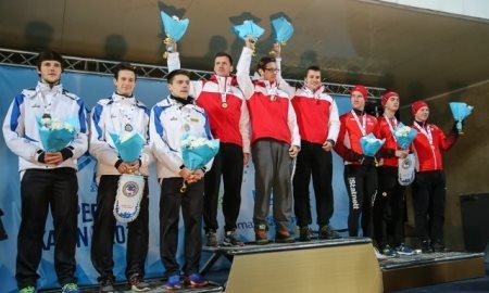 Фоторепортаж с награждения первых победителей студенческого ЧМ по конькобежному спорту в Алматы