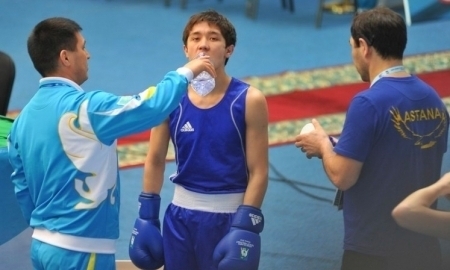 Ильяс Сулейменов проиграл мексиканцу в бою APB