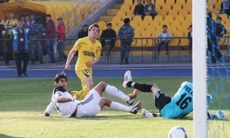 Вяткин на просмотре в «Атырау»