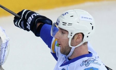 Бывший защитник «Барыса» подписал контракт со «Слованом» 