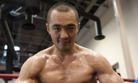 Шуменов потерял две строчки рейтинга IBF