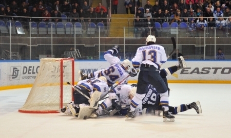 Фоторепортаж с матча ВХЛ «Рязань» — «Казцинк-Торпедо» 1:2 Б
