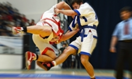 В Алматы состоялся командный турнир по қазақша күрес