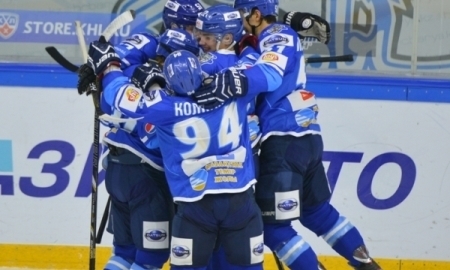 «Снежные Барсы» разгромили «Кристалл» из Бердска