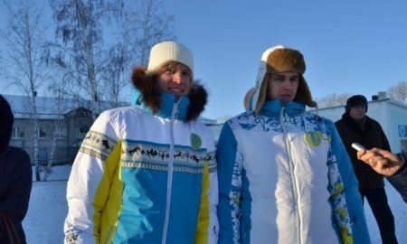 В Петропавловске именитые конькобежцы организовали «Новогодние старты»