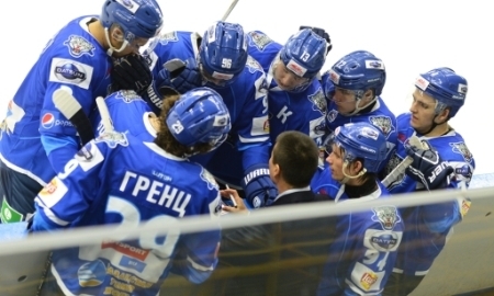 Фоторепортаж с матча МХЛ «Снежные Барсы» — «Кузнецкие Медведи» 1:3