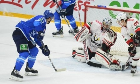 Фоторепортаж с матча КХЛ «Барыс» — «Трактор» 4:2